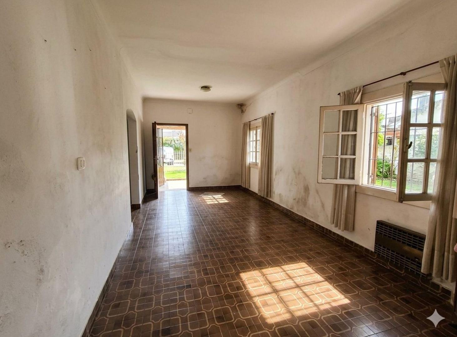 Foto de Vende casa Tigre de 3amb deposito 2deptos y parque, imagen 4