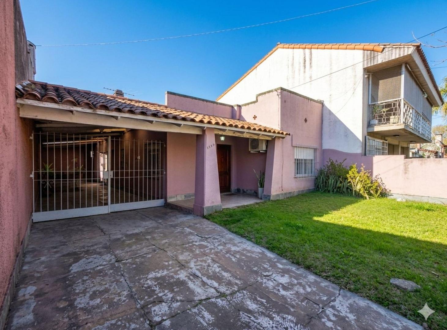 Foto de Vende casa Tigre de 3amb deposito 2deptos y parque, imagen 2