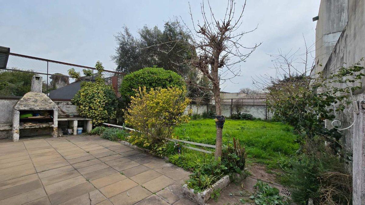 Foto de Venta Casa 4 ambientes con Jardin y Garage, Moreno, imagen 1