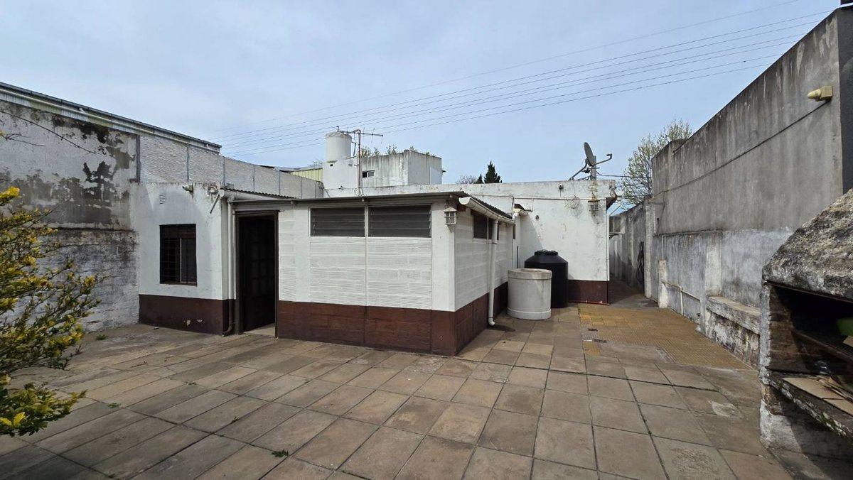 Foto de Venta Casa 4 ambientes con Jardin y Garage, Moreno, imagen 5