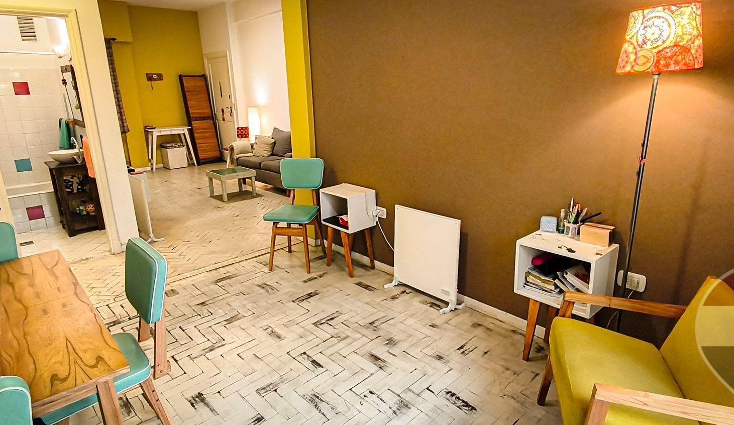 Foto de HERMOSO DEPTO - PB CON PATIO - VILLA G. MITRE, imagen 1