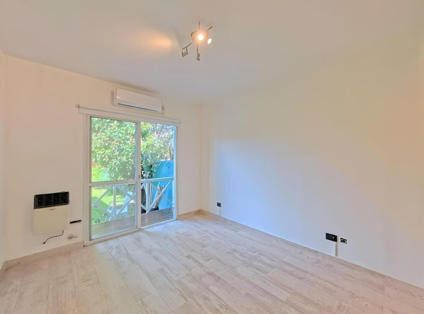 Foto de CASA EN VENTA BARRIO JACARANDA TIGRE, imagen 2