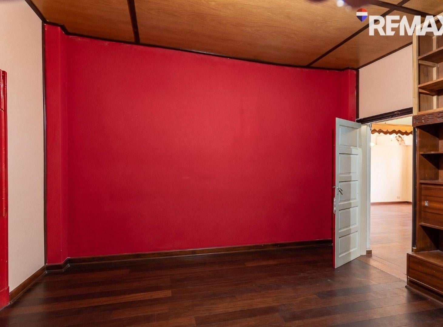 Foto de CASA EN VENTA LOTE PROPIO EN SAN MARTIN APTO CRED, imagen 2