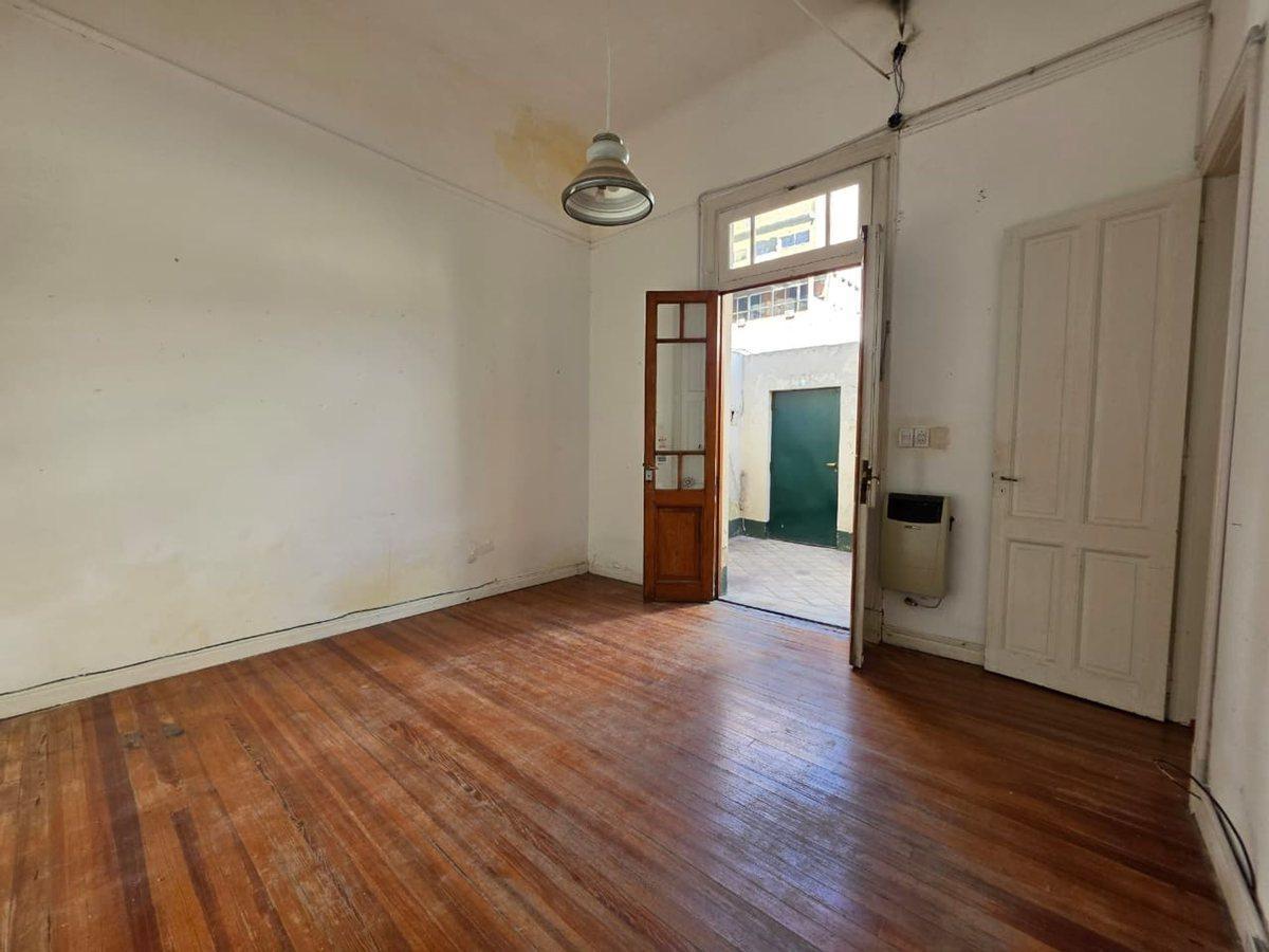 Foto de VENTA PH 3 AMB - POTENCIAL - A RECICLAR - PALERMO, imagen 4