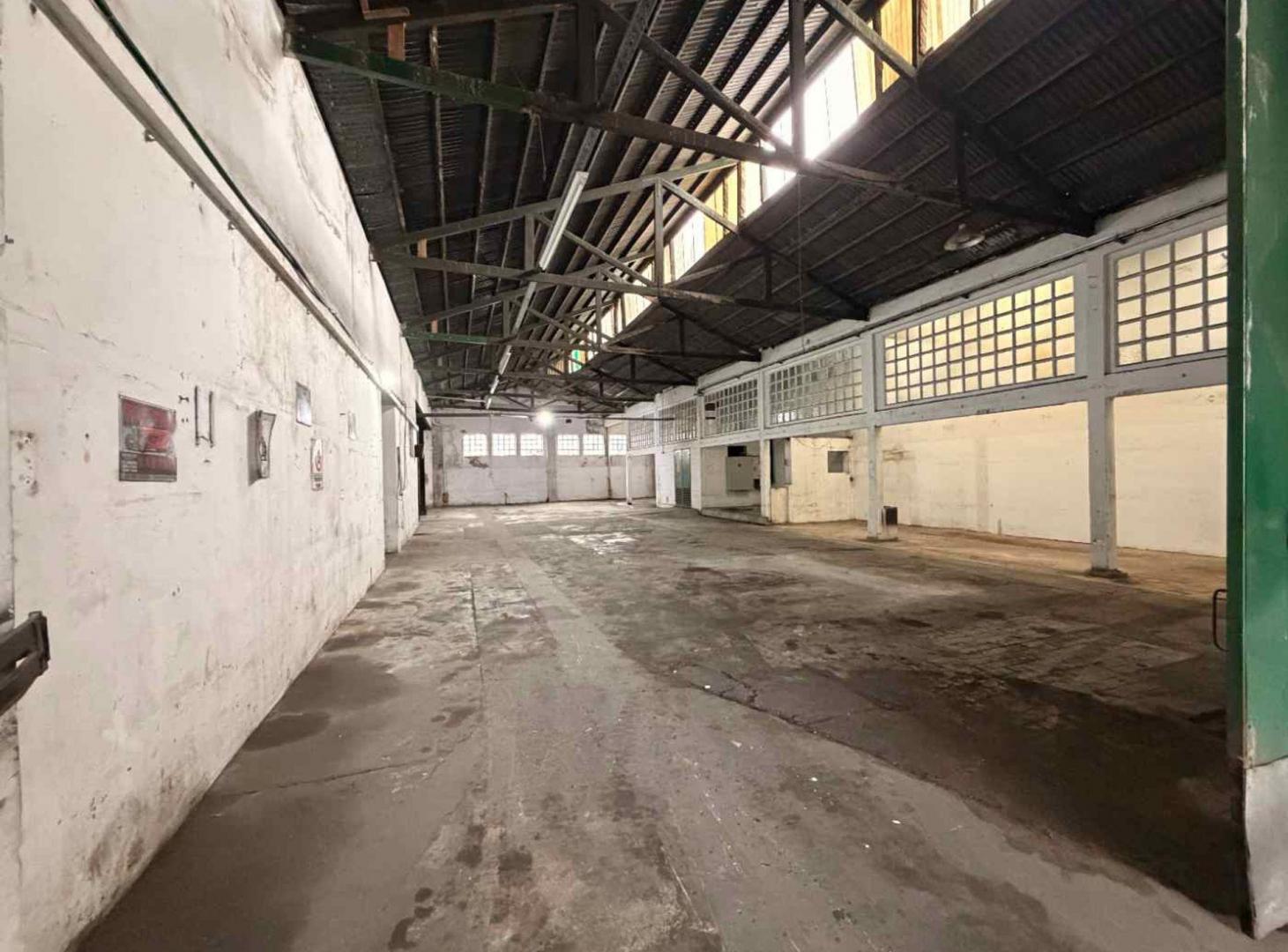Foto de DEPOSITO EN ALQUILER EN COMPLEJO INDUSTRIAL, imagen 1