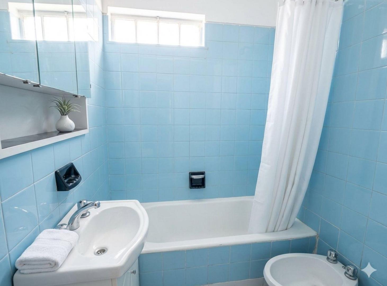 Foto de Vende tres amb grande en Flores contrafrente, imagen 5