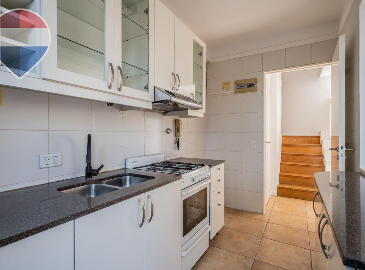 Foto de VENTA DUPLEX 3 AMB CON JARDIN PROPIO EN SAN ISIDRO, imagen 3