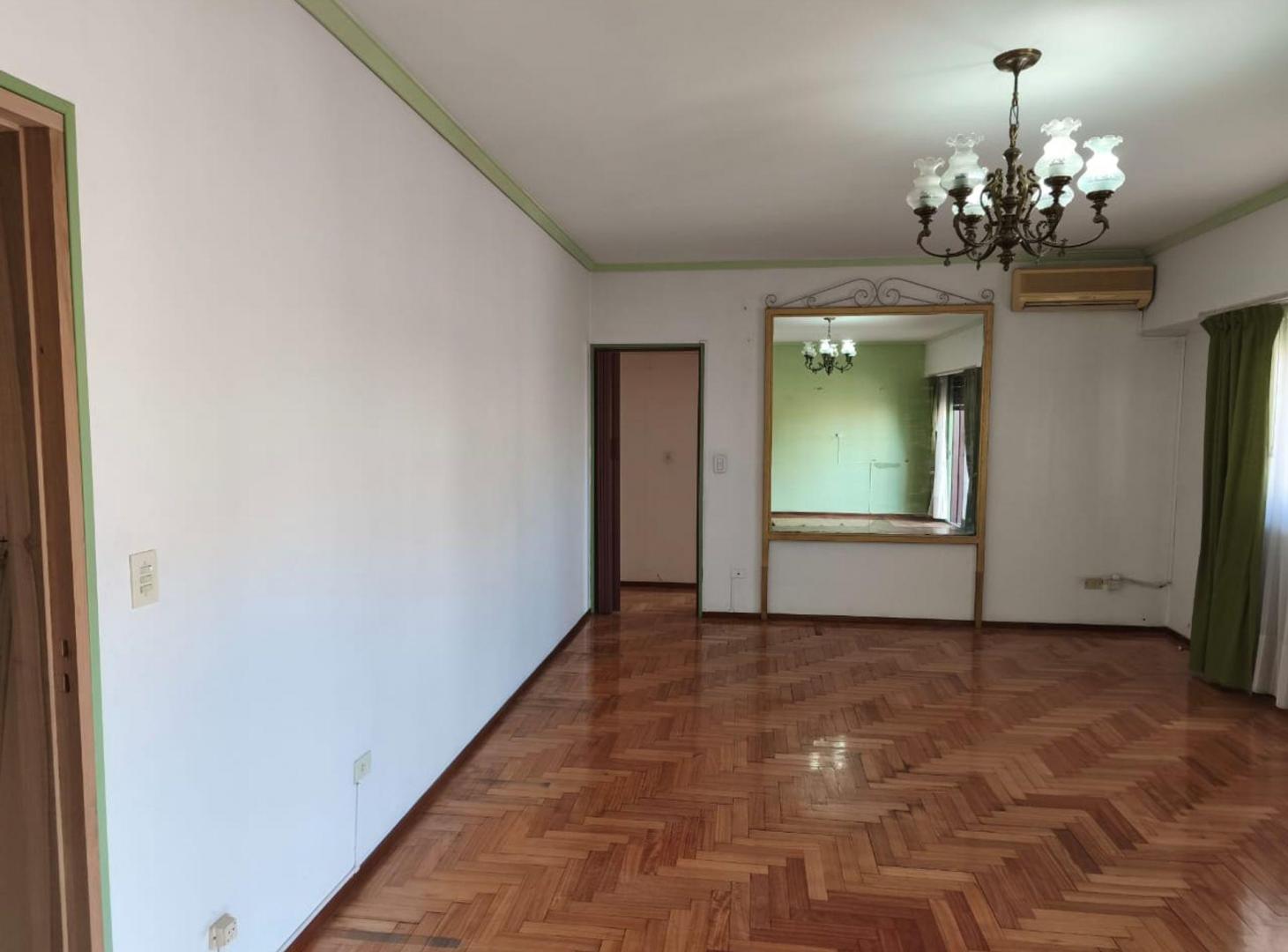Foto de VENTA DEPTO 3 AMB. EN MATADEROS - IMPECABLE ESTADO, imagen 1