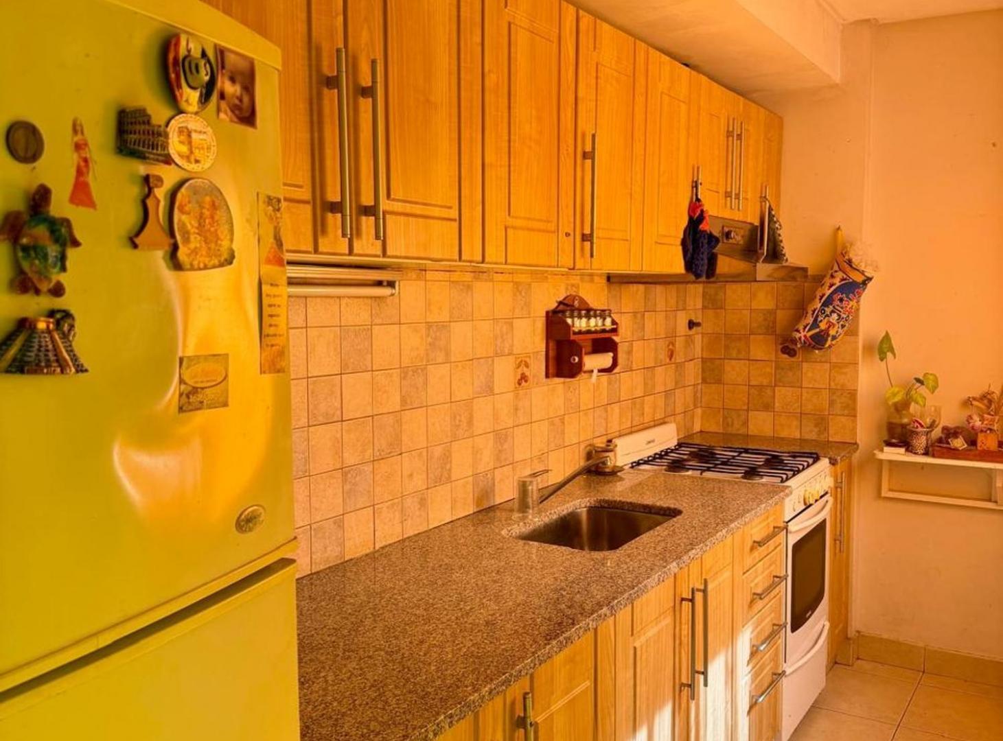 Foto de VENTA DEPARTAMENTO EN MONTE CASTRO 2 1/2 AMBIENTES, imagen 3