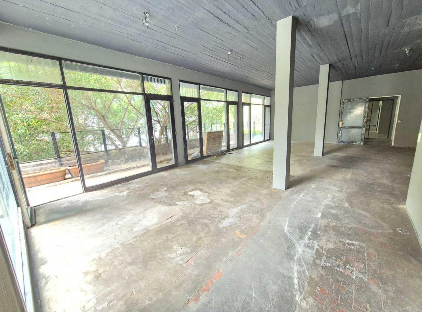 Foto de Alquiler Local Oficinas 207m2 Esquina Balvanera, imagen 3