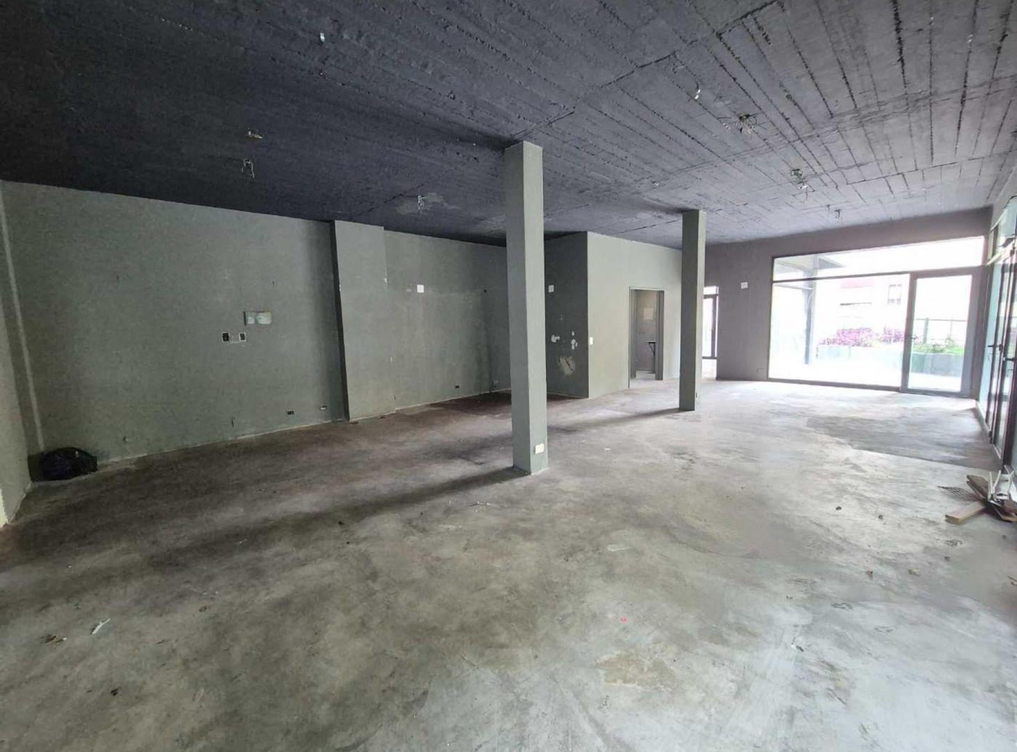 Foto de Alquiler Local Oficinas 207m2 Esquina Balvanera, imagen 4