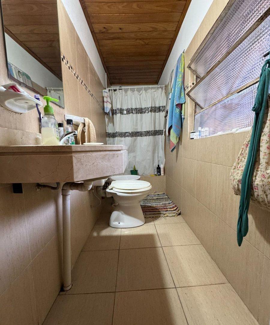Foto de VENTA PH 4 AMBIENTES MORON C/COCHERA Y PATIO, imagen 4
