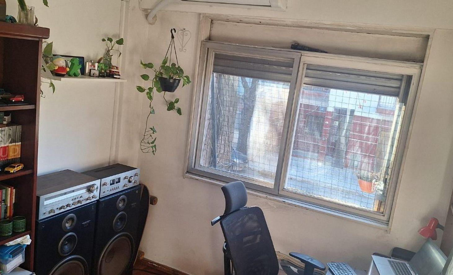 Foto de VENTA DEPTO. 3 AMB CON BALCON EN POMPEYA, imagen 3