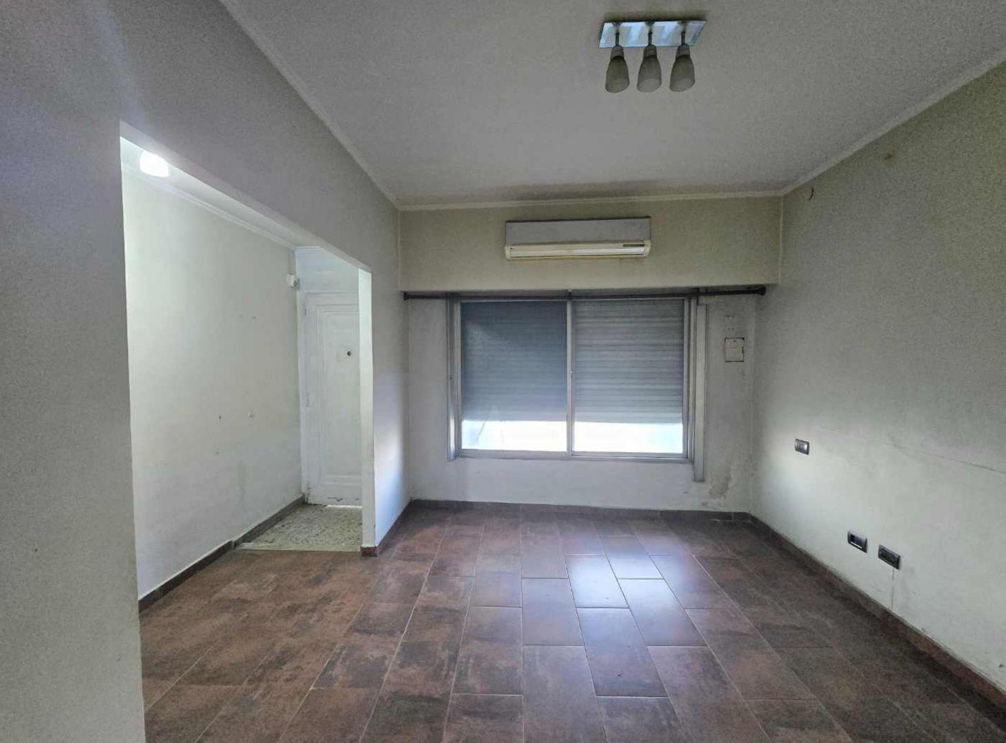 Foto de CASA 3 AMBIENTES EN VENTA EN LANÚS OESTE TERRAZA, imagen 5