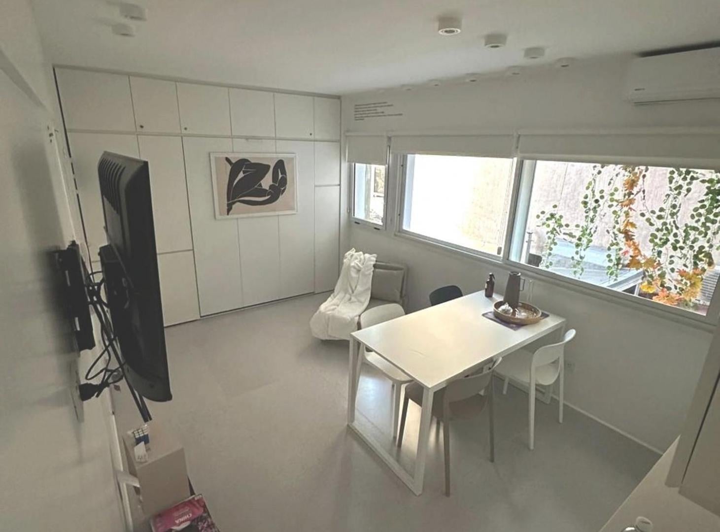 Foto de Venta Monoambiente Barrio Norte seguridad y pileta, imagen 3
