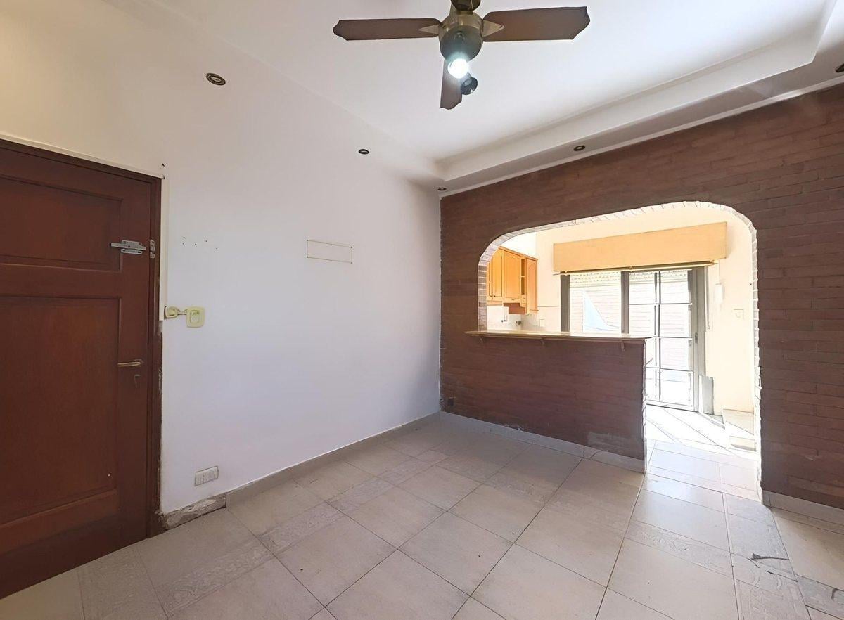 Foto de Venta PH 3 Amb. Munro – Patio y Buena Ubicación, imagen 2