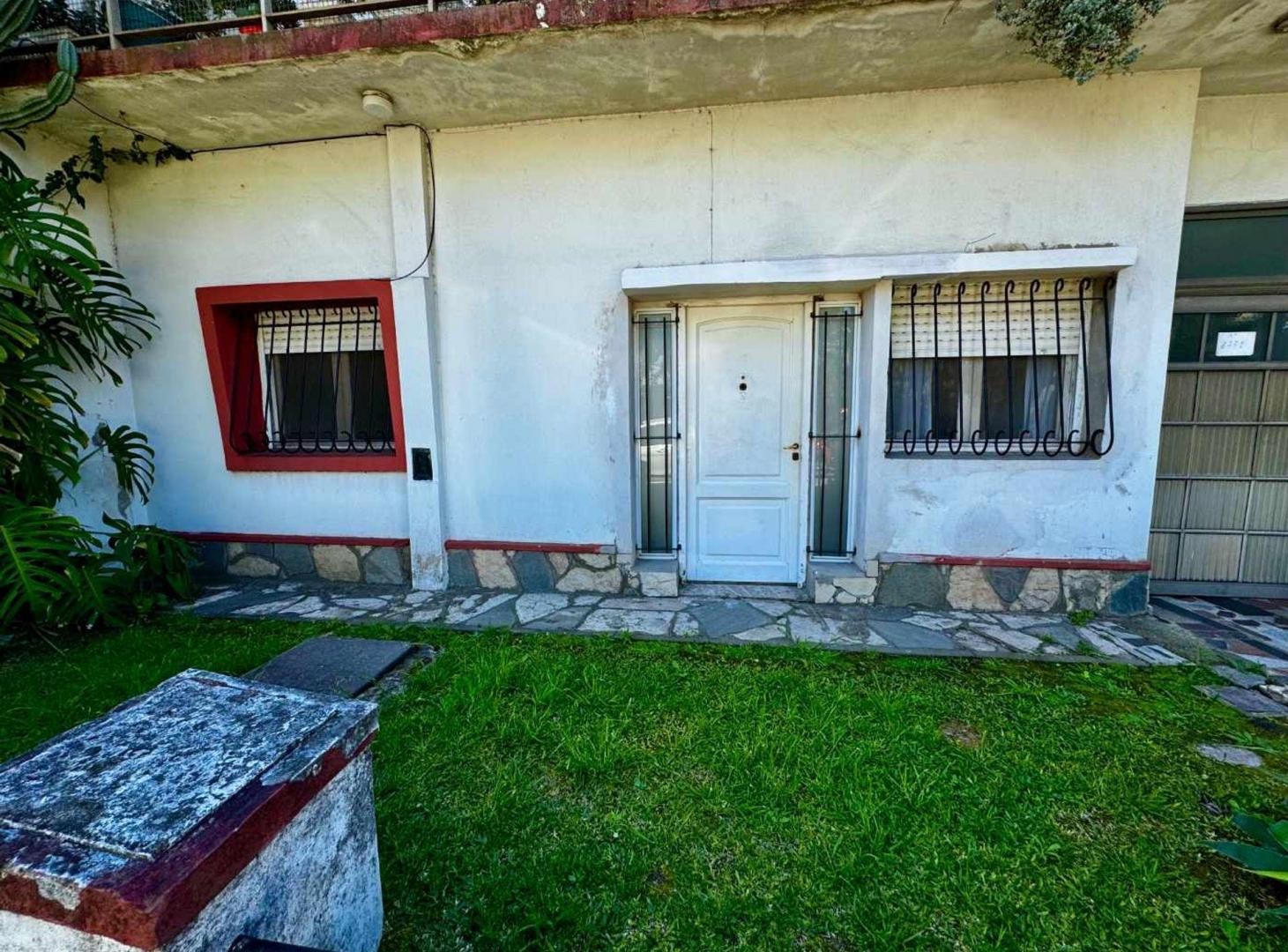 Foto de VENTA PH CON JARDÍN BECCAR APTO CRÉDITO SIN EXPENS, imagen 1