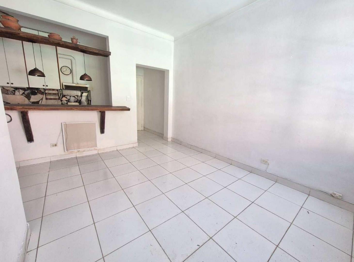 Foto de PH 3 Ambientes con Jardín y Jacuzzi en Villa Luro, imagen 4