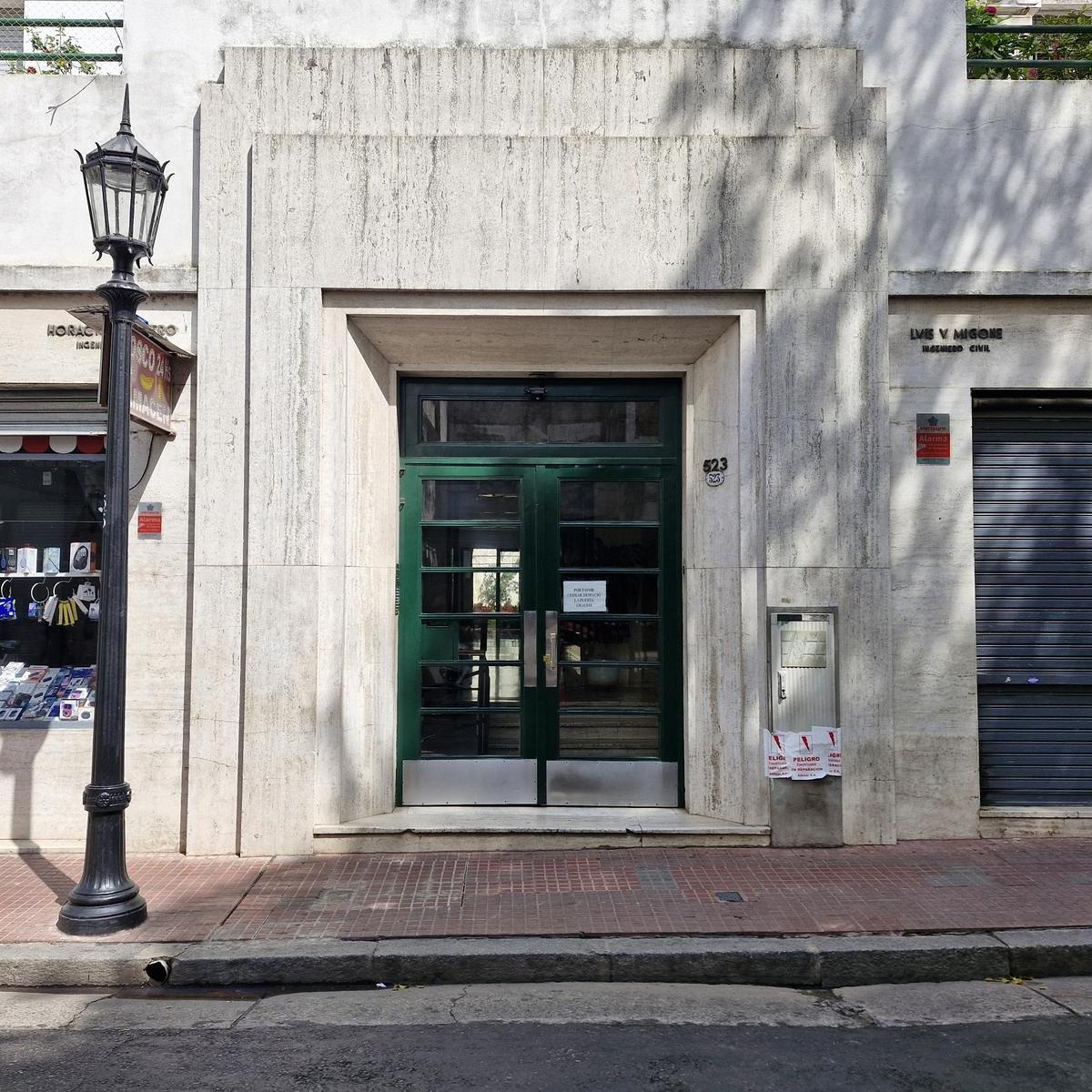 Excelente 3 Ambientes en La Mejor Zona de San Telmo 4