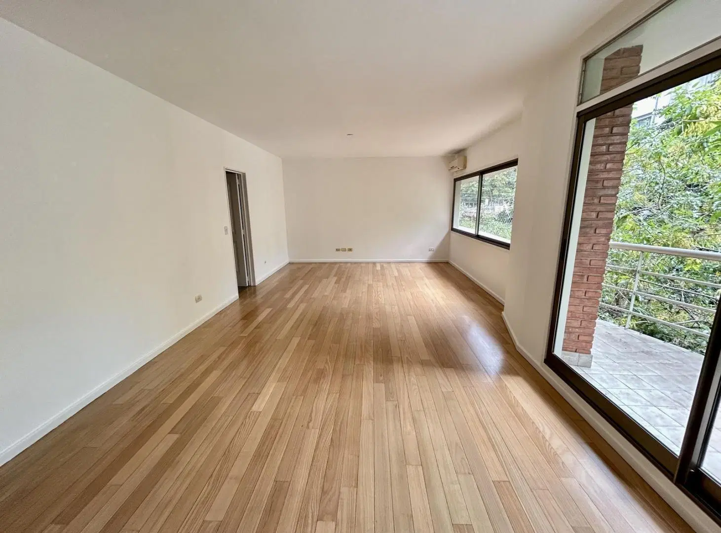 Exclusivo 4 ambientes en Palermo, con cochera y baulera 5