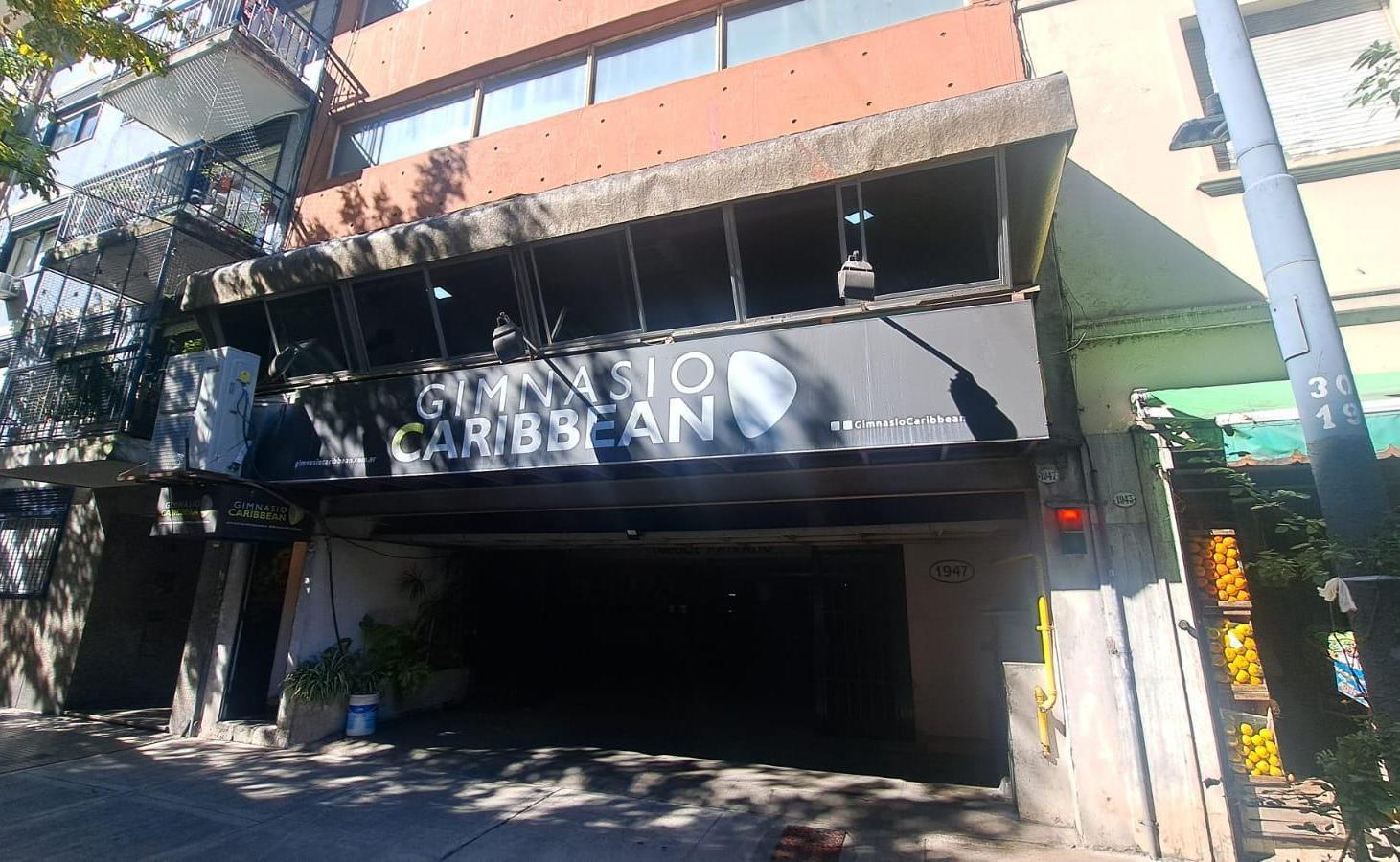 Cochera zona Alto Palermo
