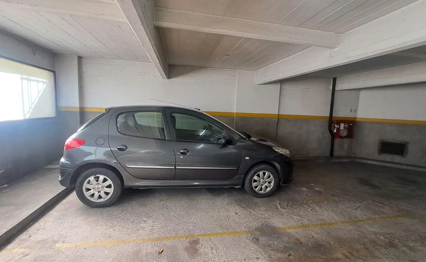 Cochera zona Alto Palermo 5