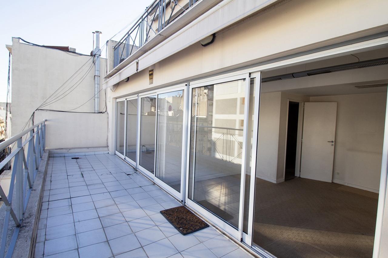 Foto de Propiedad en duplex, 7 ambientes con Cochera. Oficina, Estudio, imagen 2