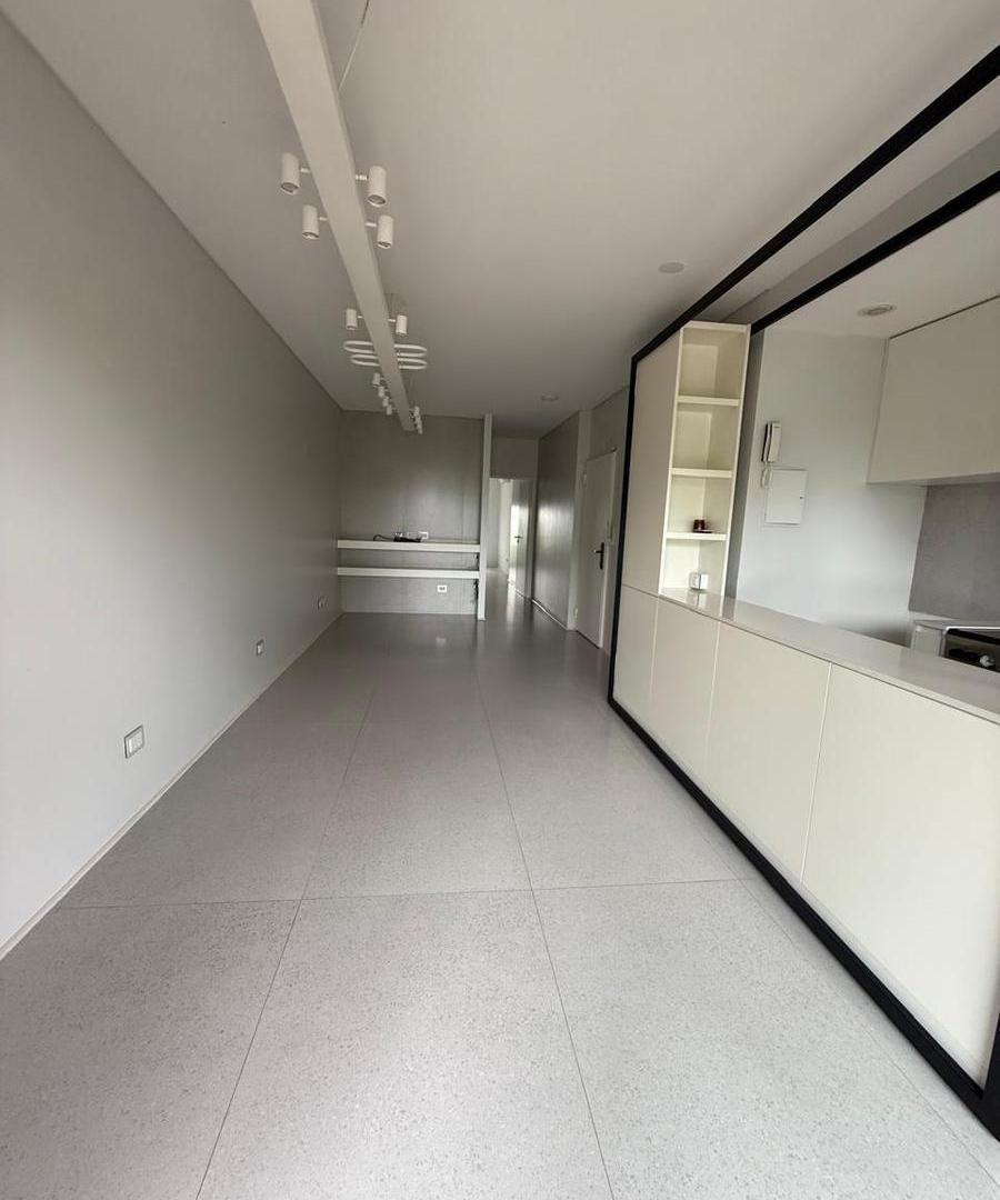 Foto de Hermoso 2 ambientes c/ cochera y amenities en Vicente Lopez, imagen 3