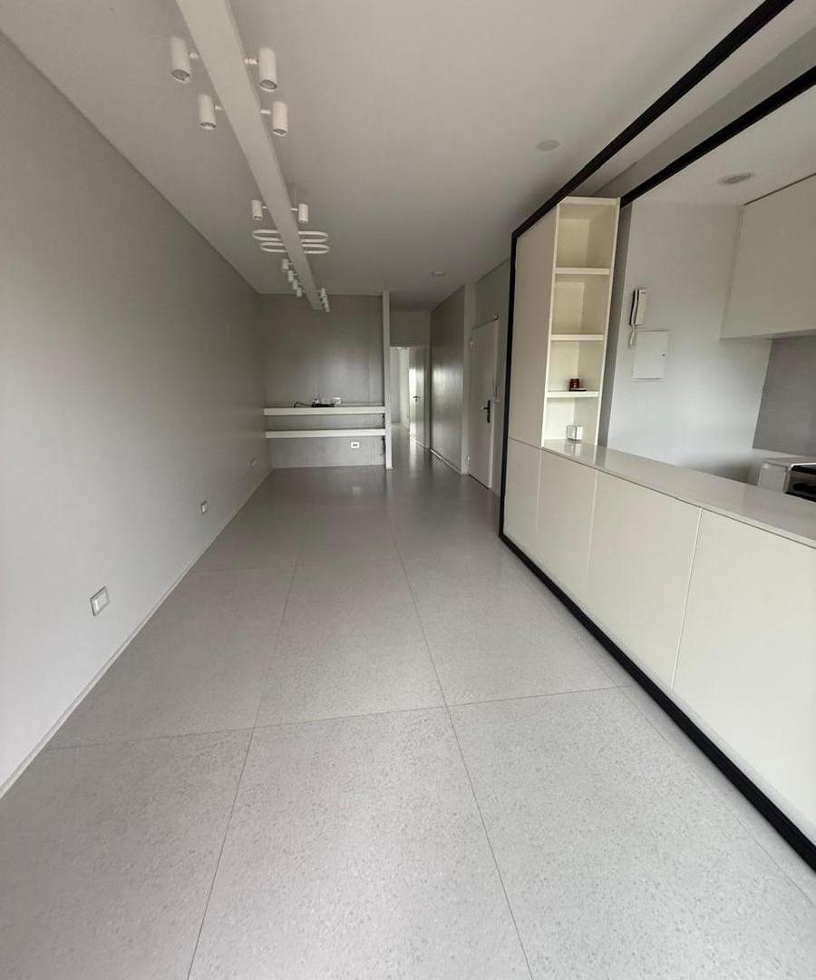 Foto de Hermoso 2 ambientes c/ cochera y amenities en Vicente Lopez, imagen 2