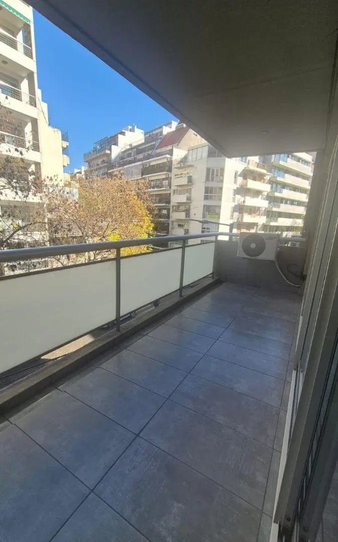 Depto. 2 amb Vivienda y/o Comercial. Fte Balcón 59m2 COLEGIALES 2