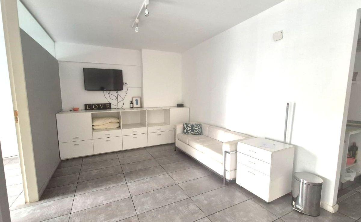 Foto de Oficina Comercial 59m2 frente Balcon Colegiales, imagen 3