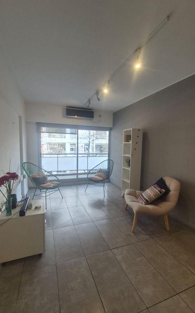 Foto de Oficina Comercial 59m2 Aprox frente Balcon COLEGIALES, imagen 2