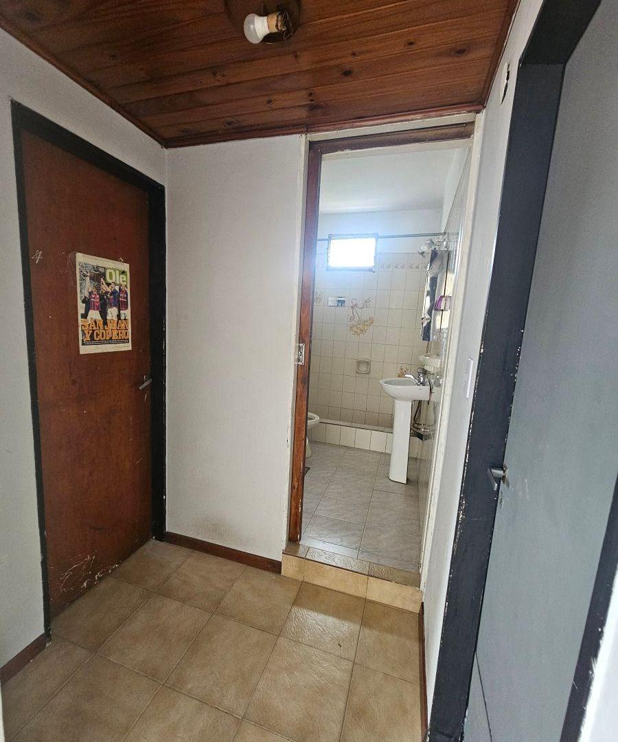 Foto de PH 4 Amb. con Balcón, Patio y Terraza. Muy Amplio - Exc Ubicación, imagen 1