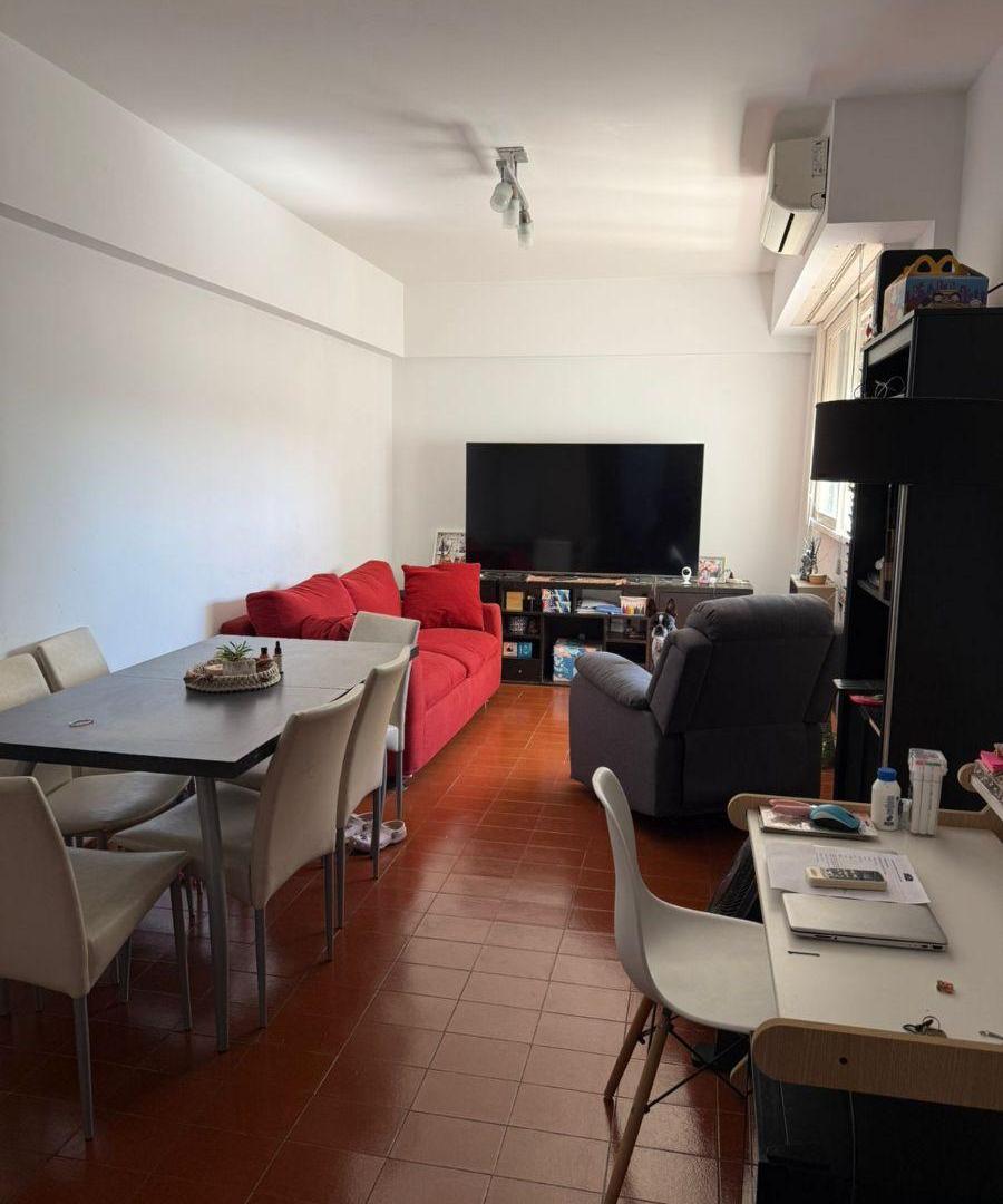 Foto de Depto 3 Amb Cfte. S/lumin. Lav. Exc Ubic S/boulevard Chivilcoy a 20, imagen 2