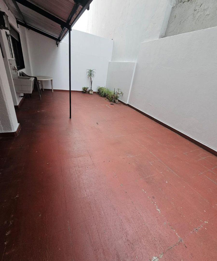 Foto de Dpto 2 Amb + Patio 70 m² - Exc Ubic - Losa Radiante - 1c Av San Juan, imagen 3