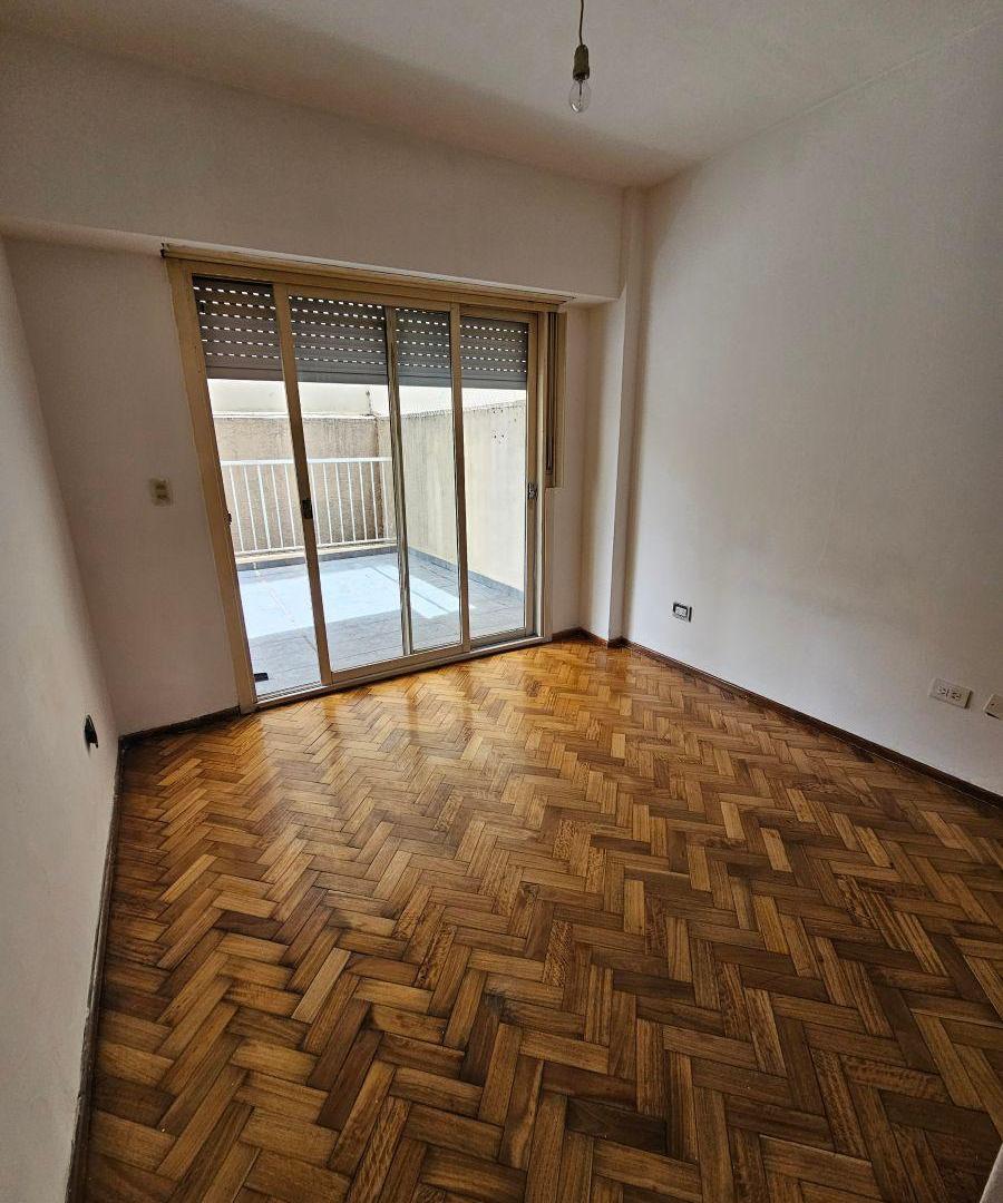 Foto de Dpto 2 Amb Cfte 70 m² - Ptio/tza 8.50x3.50 - Baul - Bño a Nvo - Exc, imagen 3