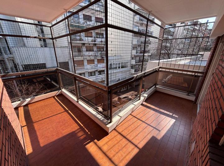 3 AMB FTE C/BALCON EN S 1
