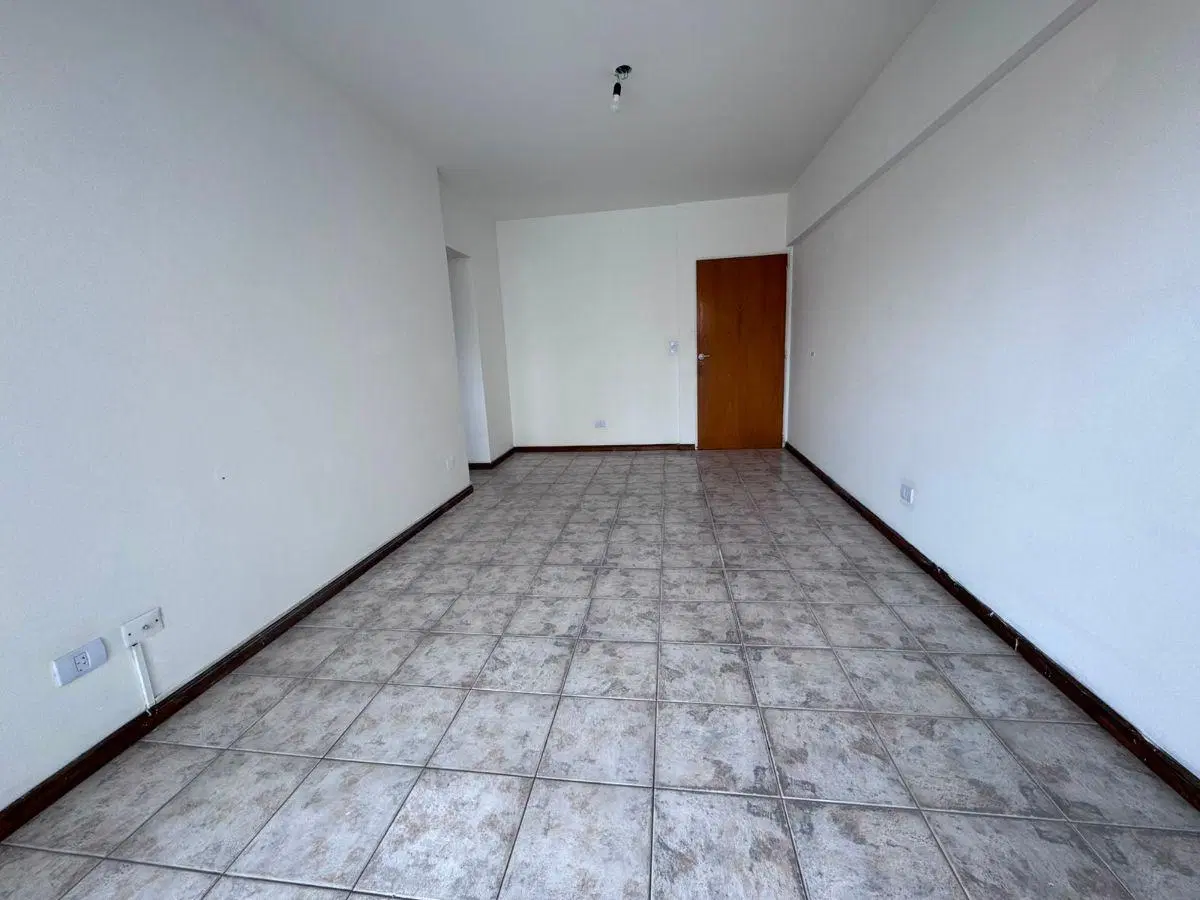 2 AMB C/BALCON - EXPENSAS INCLUIDAS 3