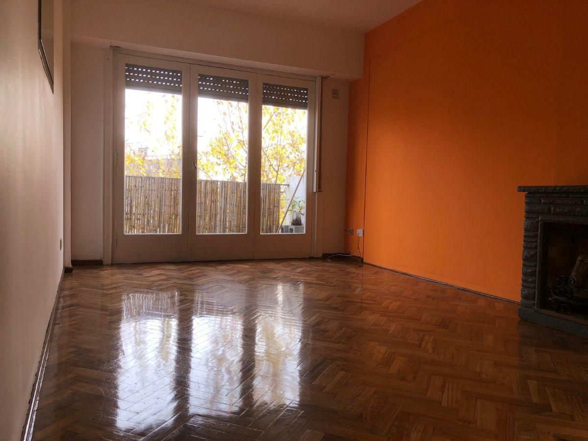 Foto de 3 AMB AL FTE C/BALCON 2 PISO POR ESCALERA, imagen 1