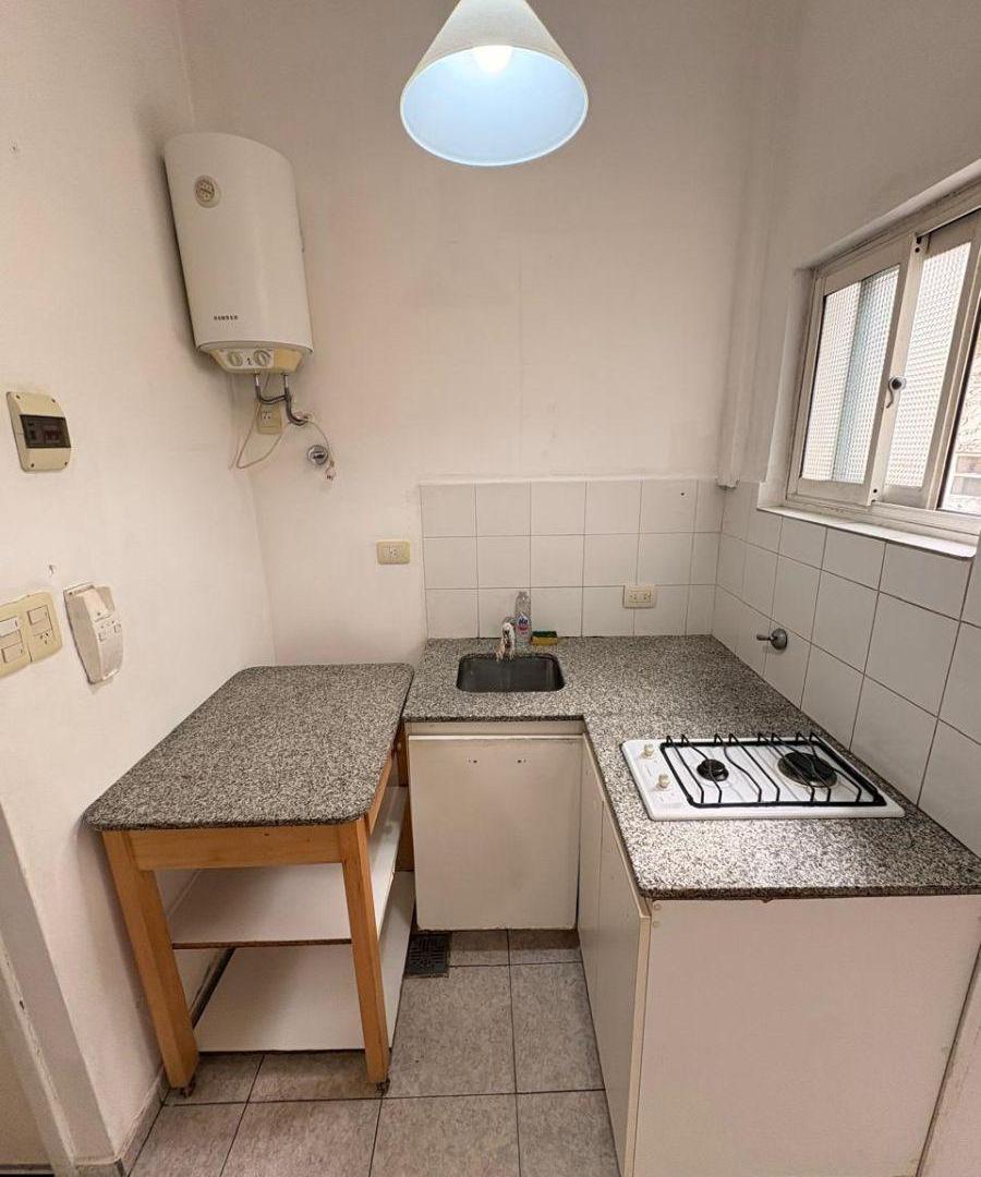 Foto de PH 2 AMB CTFT C/ BAJAS EXPENSAS Y BUENAS CONDICIONES, imagen 5