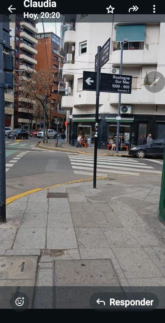 Foto de Boulogne sur mer 1000 Local en esquina cordoba Ideal café metros del hospital FinocchiettoLocal de, imagen 2