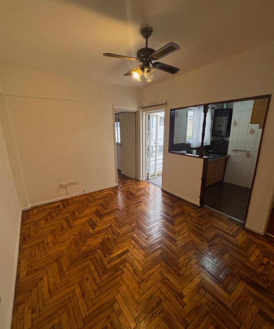 Foto de DEPARTAMENTO DE 30 m² DE 2 AMBIENTES EN VENTA EN CABALLITO, imagen 4