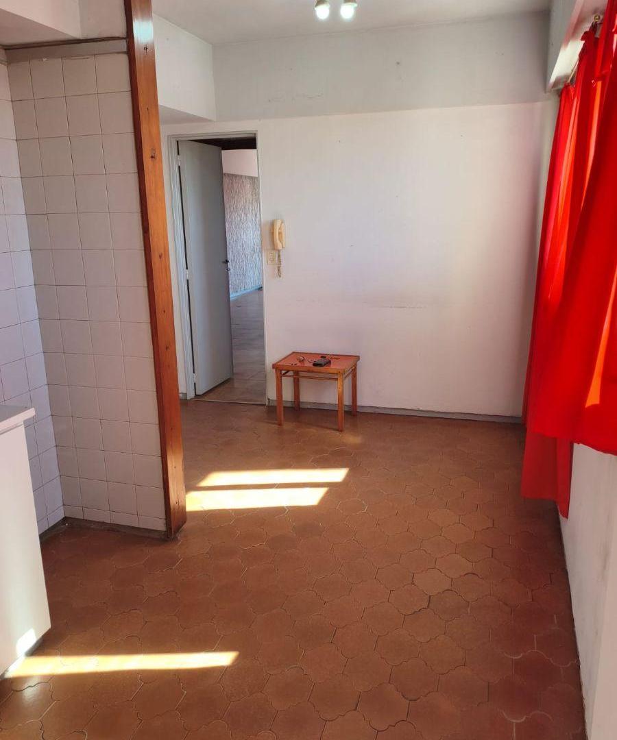 Foto de Hermoso depto todo sol balcón corrido al frente! 4 ambientes, 2 baños!, imagen 2