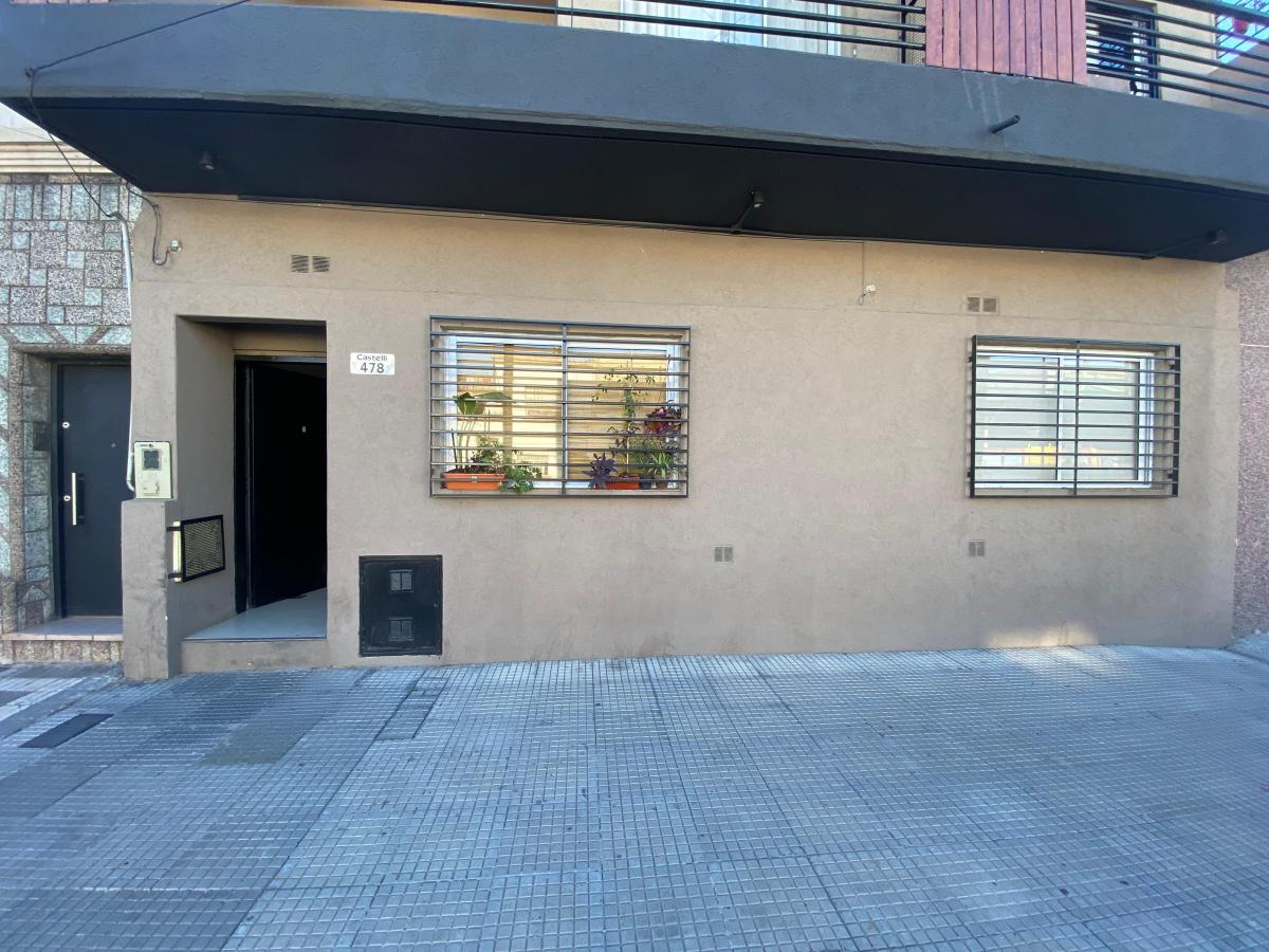 Castelli 470. Monoambiente con Patio. Avellaneda 5