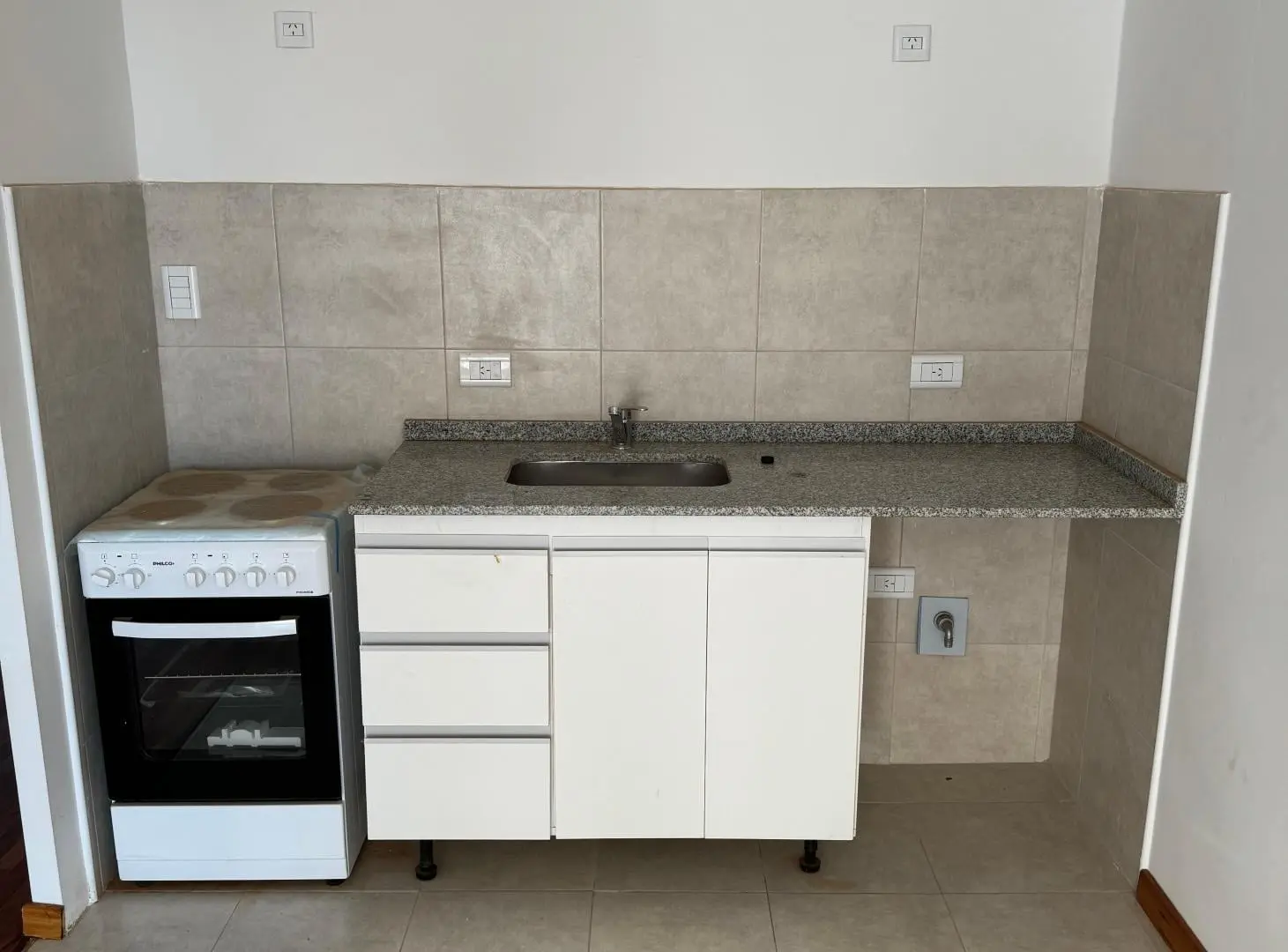 Monoambiente a estrenar. Wilde. Super luminoso. 32m2 1