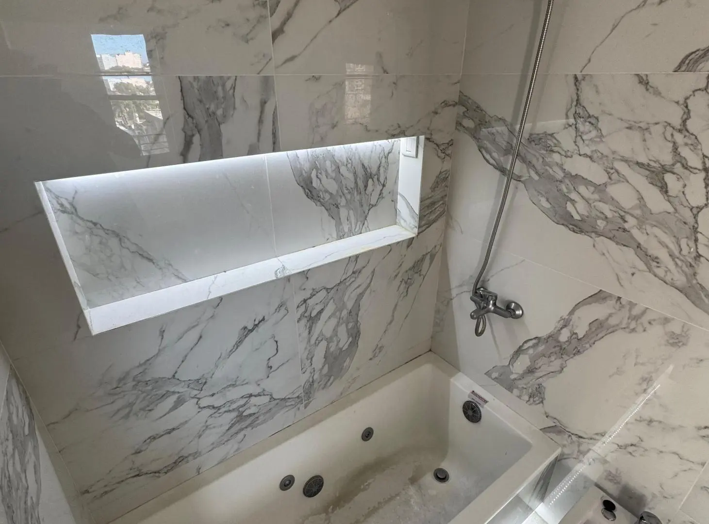 Hermoso dos ambientes super luminoso. Wilde centro. 53m2. 8