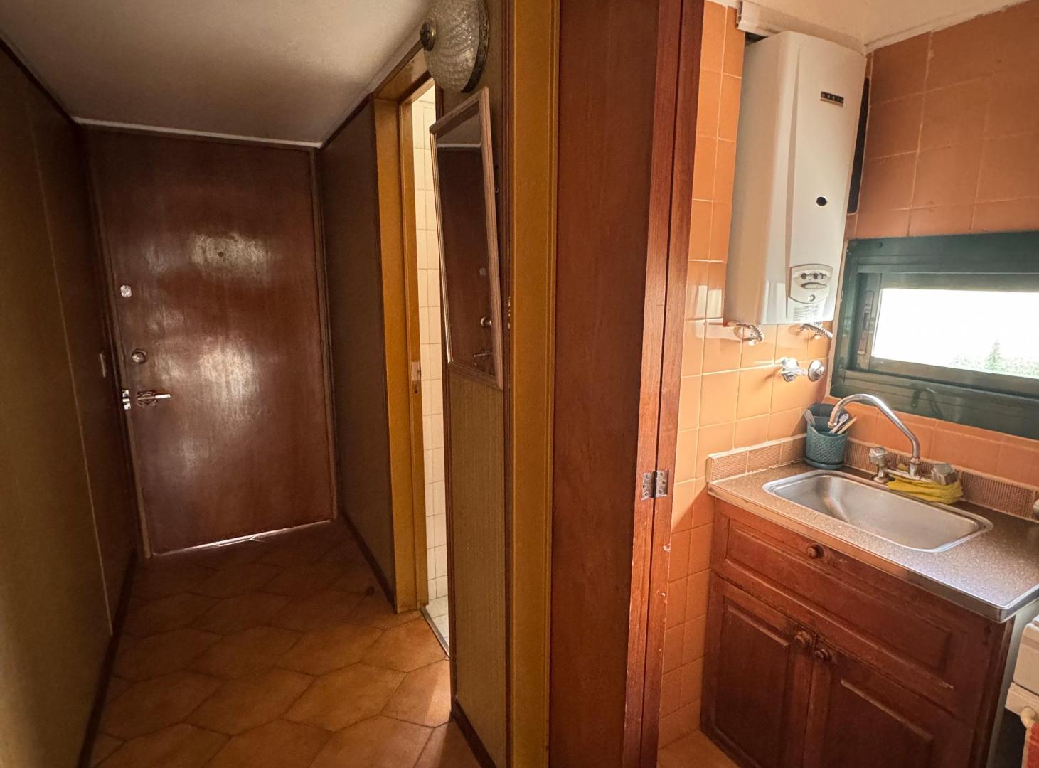 Foto de Departamento de 2 ambientes en último piso — General Paz y Brandsen, imagen 4