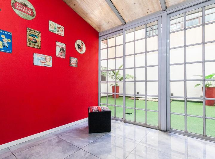 EXCEPCIONAL DEPARTAMENTO 6 AMBIENTES EN PLENO CENTRO AVELLANEDA 5