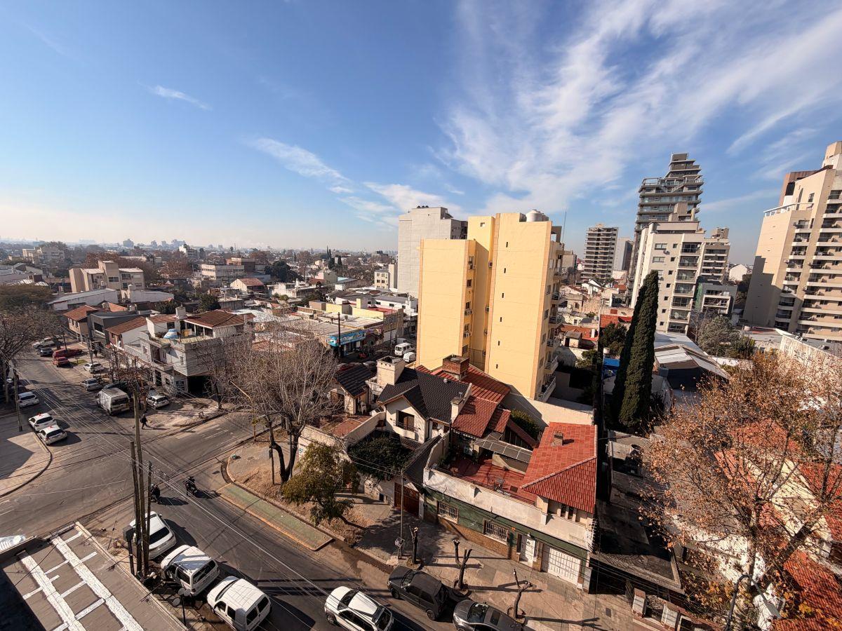 Foto de MAGNIFICO DEPARTAMENTO 3 AMBIENTES CON BALCÓN AL FRENTE, EN CENTRO DE, imagen 5