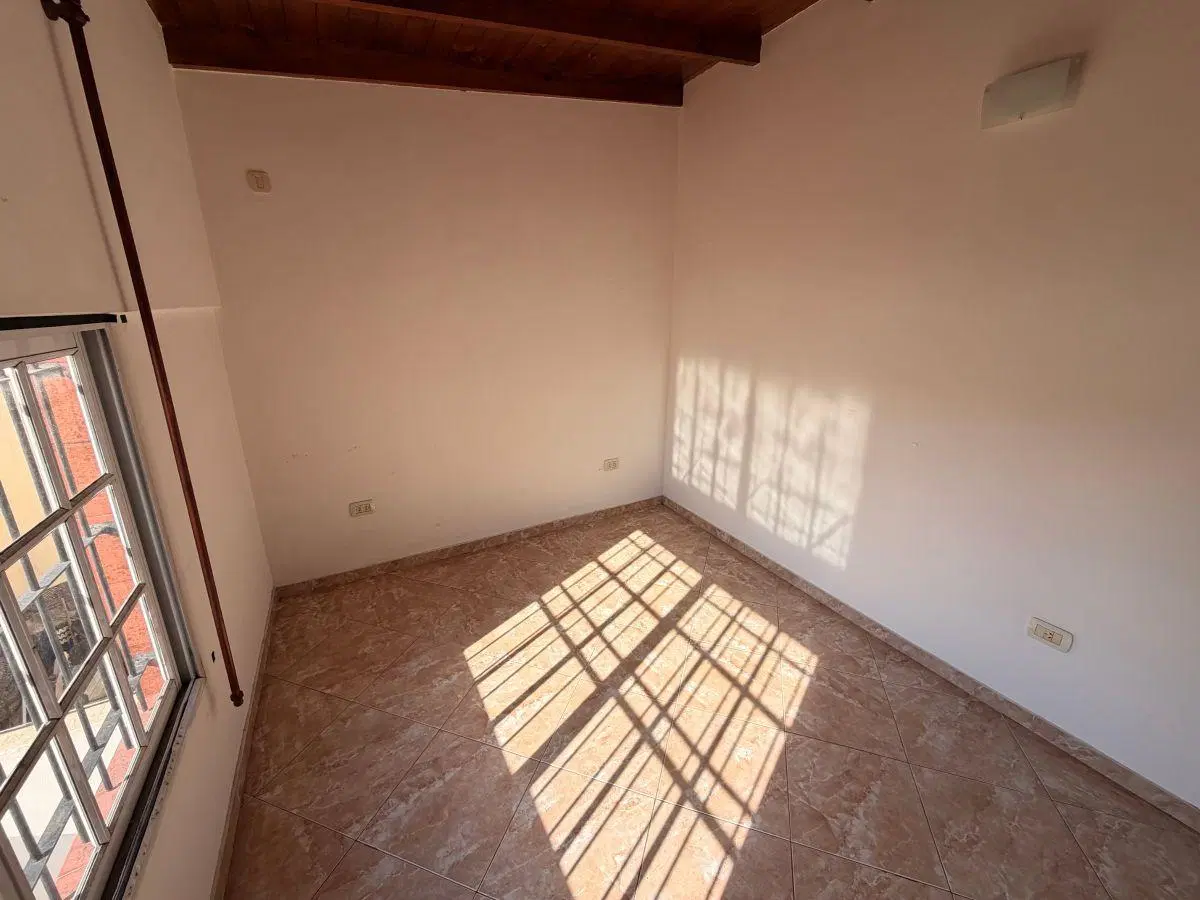 HERMOSO PH 2 AMBIENTES TIPO DUPLEX EN 2 PLANTAS CON PATIO 3